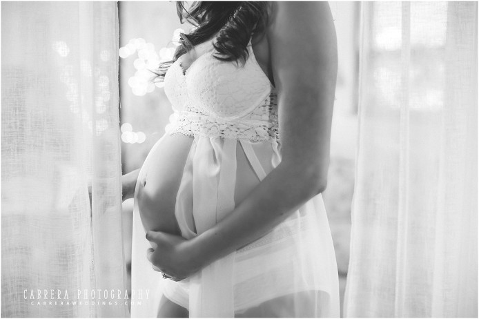 pageo_lavender_farms_maternity_photos_cabrera_photography_0012