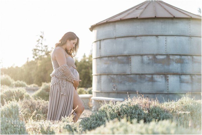 pageo_lavender_farms_turlock_maternity_cabreraphotography_lg_0006