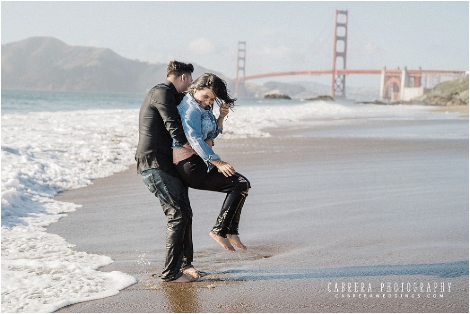 sf_engagement_photos_cabreraphotography_pier_legion_0010